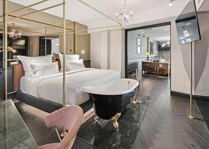 Skylark, Aluma Hotels & Resorts